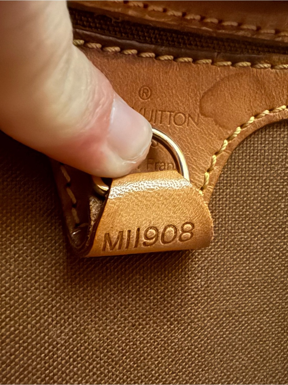 Louis Vuitton Monogram Ellipse PM - Picture 7 of 13
